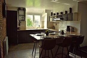 Private & Comfortable Apartments