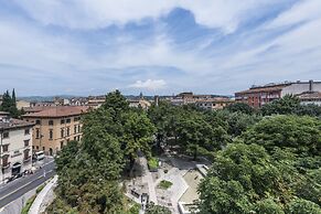 Olympus Verona Relais