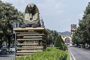 Olympus Verona Relais