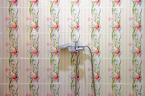 OYO Life 1643 Grand Monica