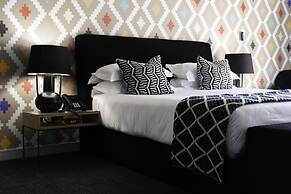 Hallmark Hotel by BON Hotels