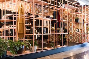 Hallmark Hotel by BON Hotels