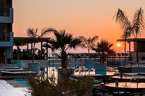 Akasha Beach Hotel & Spa