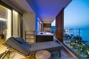 Akasha Beach Hotel & Spa