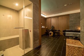 Akasha Beach Hotel & Spa