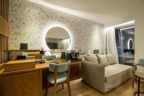 Akasha Beach Hotel & Spa