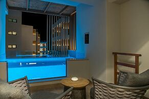Akasha Beach Hotel & Spa