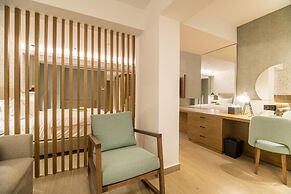 Akasha Beach Hotel & Spa
