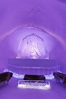 Hunderfossen Snøhotell