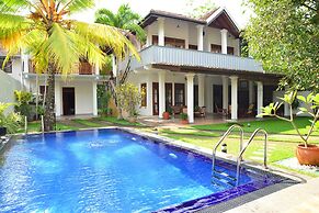 Surf Villa