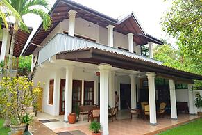 Surf Villa
