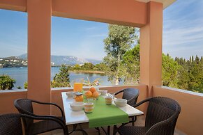 Kontokali Lake House