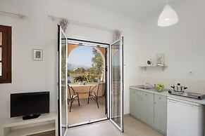 Kontokali Lake House