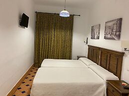 Apartamentos Turísticos Los Alisos