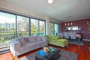 Monumental Residence