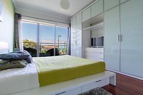 Monumental Residence