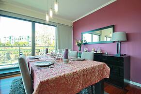 Monumental Residence