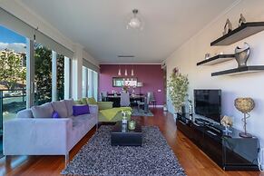 Monumental Residence