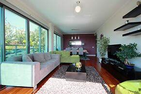 Monumental Residence