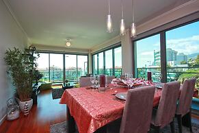 Monumental Residence