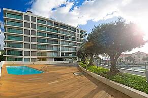 Monumental Residence