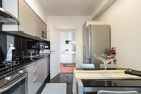 Monumental Residence