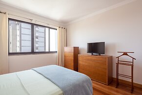 25 - Elegant apartment with Seaviews