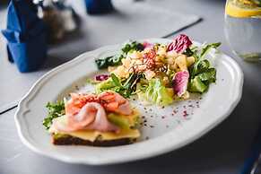 Micro Apartments Kazou Residence