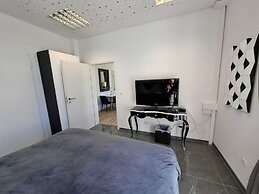 Villa Bowdy