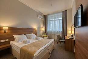 Riverside Kolomenskoe