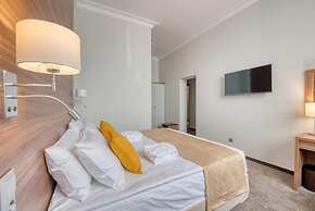 Riverside Kolomenskoe