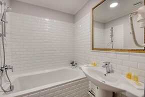 Riverside Kolomenskoe