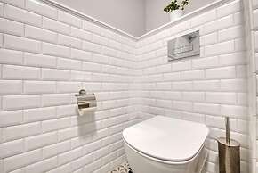 Riverside Kolomenskoe