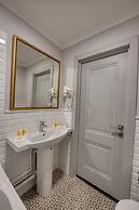 Riverside Kolomenskoe