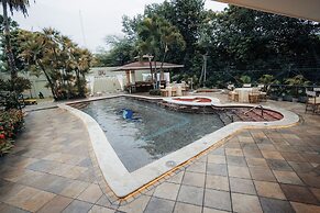Luxva Hotel Boutique