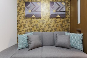 Grand Court Namba 205