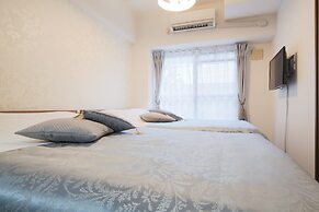 Grand Court Namba 205