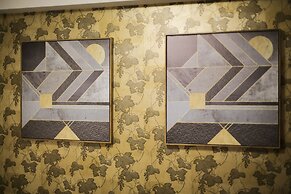 Grand Court Namba 205