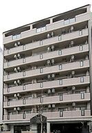 Grand Court Namba 206