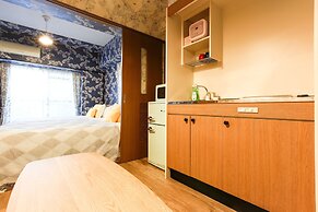 Grand Court Namba 206