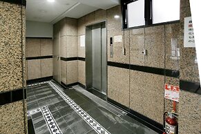 Grand Court Namba 401