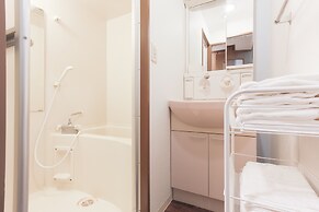 Grand Court Namba 401