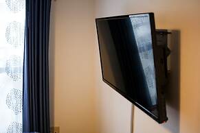 Grand Court Namba 402