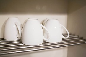 Grand Court Namba 402