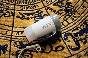 Grand Court Namba 402