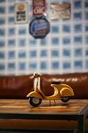 Grand Court Namba 402