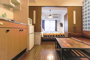 Grand Court Namba 402