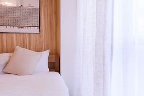 Grand Court Namba 605