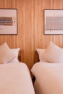 Grand Court Namba 605