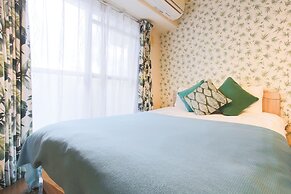 Grand Court Namba 701